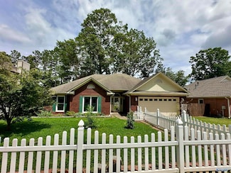 219 Jarrett Ln, Madison, AL 35758