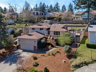 1226 Palm Dr, Fircrest, WA 98466