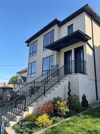 67 W Harwood Terrace, Palisades Park, NJ 07650