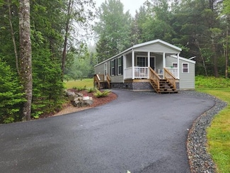 4 Pine Creek Ln, Steuben, ME 04680