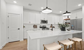 8422 Bay Ridge Cir, Baytown, TX 77523