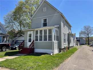 10 Elm St, Corning, NY 14830
