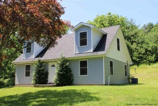 381 Queens Hwy, Accord, NY 12404
