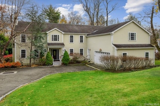 345 Elm Rd, Briarcliff Manor, NY 10510