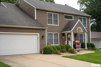 3818 N Laramie St, Peoria, IL 61615