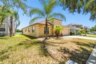 8135 Tar Hollow Dr, Gibsonton, FL 33534