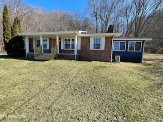 1125 Eastbrook Dr, Colonial Heights, TN 37663