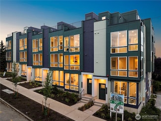 1523 N 39th St, Seattle, WA 98103