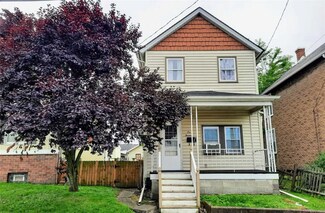 1013 Maple St, Natrona Heights, PA 15065