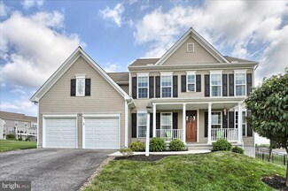 7042 Woodsman Dr, Harrisburg, PA 17111