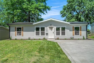 5126 Harmony Dr, Kansas City, KS 66106