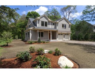 111 Laconia St, Lexington, MA 02420