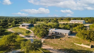 25404 Hamilton Pool Rd, Round Mountain, TX 78663