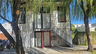 1227 Columbus St Unit 2B, New Orleans, LA 70116