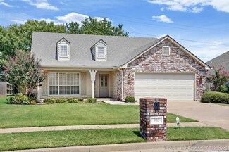 903 W 117th St S, Jenks, OK 74037