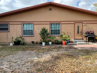 2013 Dock St, West Palm Beach, FL 33401