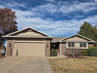 1314 E 19th Ave, Hutchinson, KS 67502