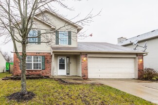 902 Washington Cove Ln, Indianapolis, IN 46229