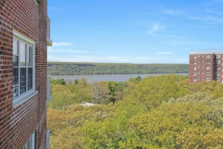 3935 Blackstone Ave Unit 11C, Bronx, NY 10471