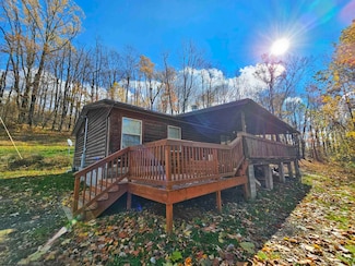 2869 Odells Knob Rd, Shinnston, WV 26431