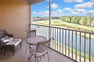3830 Sawgrass Way Unit 2944, Naples, FL 34112