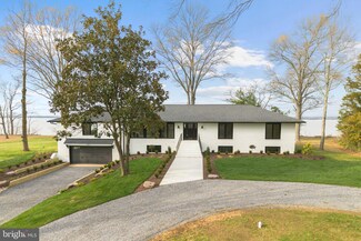 1182 Woodstock Rd, King George, VA 22485