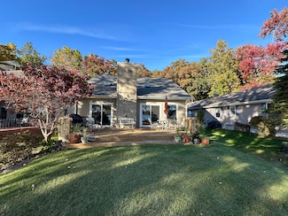 5550 Joslin Dr, Gregory, MI 48137