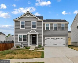 111 Woolen Mills Dr, Middletown, VA 22645