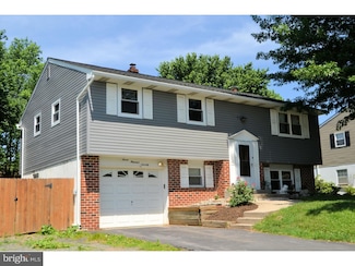770 Pomander Ave, Reading, PA 19606
