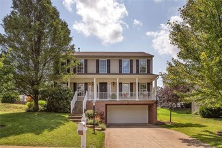 318 Village Dr, Mars, PA 16046