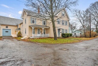 28 Central St, Hudson, MA 01749