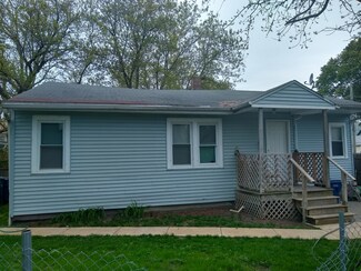 722 Fellows Place, North Chicago, IL 60064