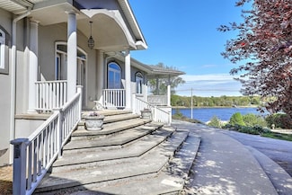 2386 Pleasant St, Dighton, MA 02715