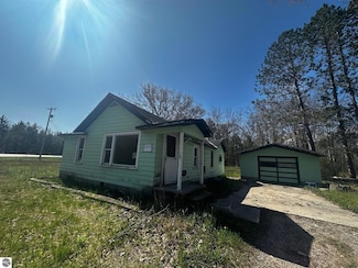 2900 F-41, Oscoda, MI 48750
