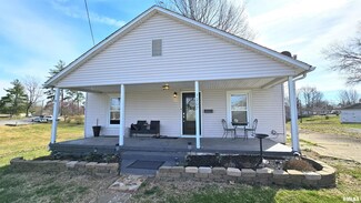 1207 Newton Ave, Johnston City, IL 62951