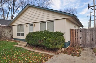 1919 Galilee Ave, Zion, IL 60099