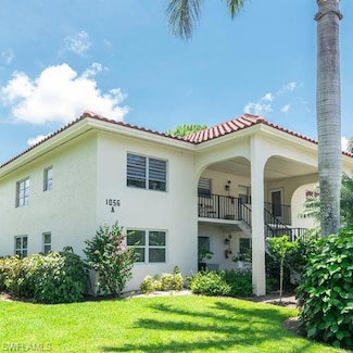 1056 Forest Lakes Dr Unit A101, Naples, FL 34105