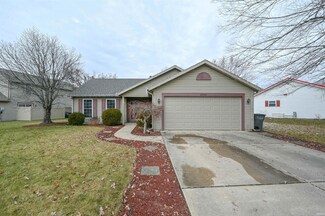 2004 Wellesley Ln, Kokomo, IN 46902