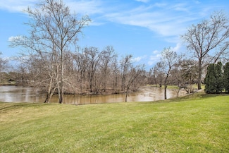 58010 Ox Bow Dr, Elkhart, IN 46516