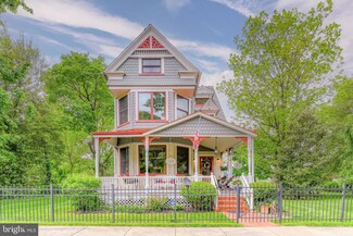 215 Walnut St, Beverly, NJ 08010