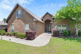 4193 Saddlewood Dr, Saraland, AL 36571