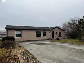 3065 SW Overlook Place, Pendleton, OR 97801
