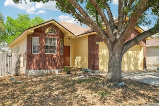 1311 Hazelbury Ln, San Antonio, TX 78253