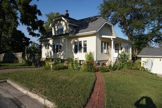 424 E Nott St, Tomah, WI 54660