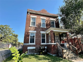 4123 Labadie Ave, Saint Louis, MO 63115
