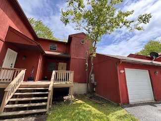266 Image Dr, Scotrun, PA 18355