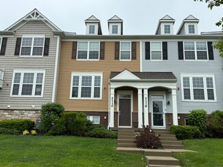 2110 Saipan Dr, Glenview, IL 60026