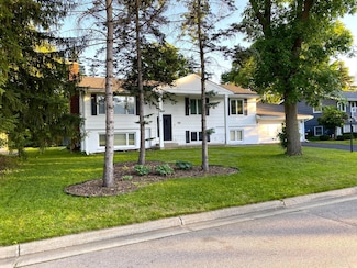 6501 Aspen Rd, Edina, MN 55436