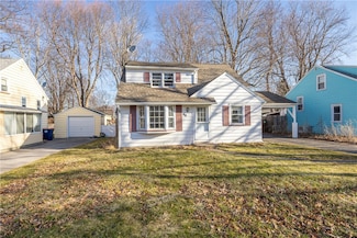 68 Haddon Rd, Rochester, NY 14626