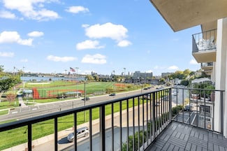 1150 River Rd Unit 4F, Edgewater, NJ 07020